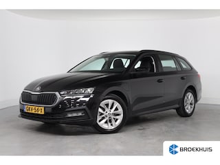 Skoda Octavia Combi 1.4 TSI iV PHEV Business Edition | Dealer Onderhouden! | LED | Navi By App | Clima | Parkeersensoren | Cruise Control | DAB | Lichtmetalen Velgen