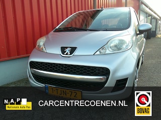 Peugeot 107 1.0-12V Urban Move / Airco