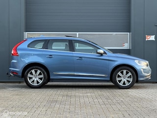Volvo XC60 2.0 D4 FWD Polar+ Panoramadak/Camera/Familyline