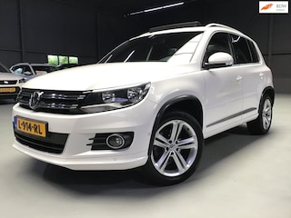 Volkswagen Tiguan 1.4 TSI Sport&Style R-line Edition I Pano I Leder I 3x R-Line I New Apk + Kln Brt I 18inch I Navi I 6Bak I 122PK