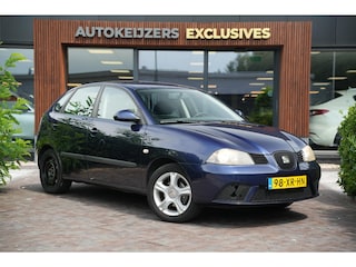 Seat Ibiza 1.4-16V Trendstyle Airco CV Buitentemperatuurmeter Cruise control Electrische ramen