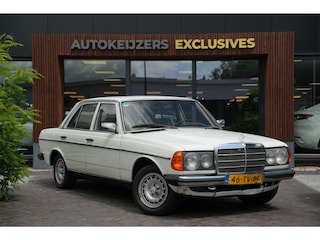 Mercedes-Benz 200-serie 200-280 (W123) Oldtimer 1982 Benzine LPG