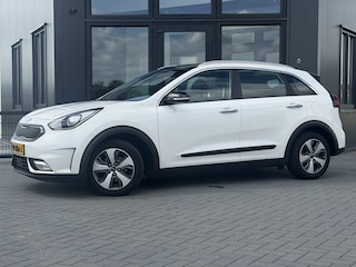 Kia Niro 1.6 GDi First Edition Leer | Navi | Camera | Nw onderhoud