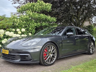 Porsche Panamera Sport Turismo BWJ 2019 | 2.9 601PK 4 E-Hybrid NL AUTO | LEER | PANO | 21'' LMV | CAMERA | LEER | AD CRUISE | CARPLAY | BOSE | PDC | LUCHTVERING