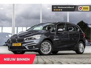 BMW 2-serie Tourer 220i Luxury | Pano | Leder | Trekhaak