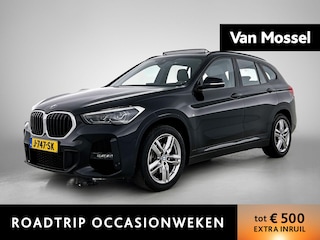 BMW X1 sDrive18i Executive Edition | WORDT VERWACHT | PANORAMADAK |