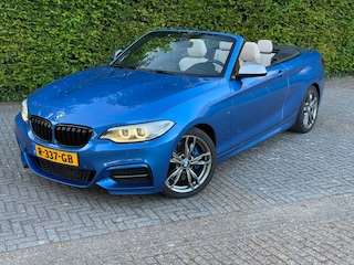 BMW 2-serie Cabrio M235i xDrive |Full Option | Harman Kardon | Memory Seat | Camera