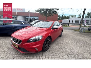 Volvo V40 2.0 D2 R-Design Business
