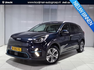 Kia Niro e-Niro ExecutiveLine 64 kWh SOH 100% Stoel en Stuur verwarming, Schuif kantel dak, Apple Carplay/Android Auto, Navigatie, Camera.