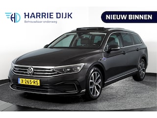 Volkswagen Passat Variant 1.4 TSI PHEV GTE Business Automaat | S/K-Panodak | Adapt. Cruise | Stoel-+Stuurverw. | PDC | 360 Camera | NAV + App. Connect | ECC | Elek. Trekhaak | Elek. Klep | LM 17" |