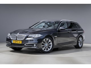 BMW 5-serie Touring 520i Luxury NL-auto|Elek.Trekhaak|Sportstoelen|Leder|Elek.-klep|Camera|Dealeronderhouden