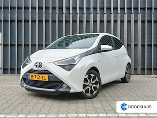 Toyota Aygo 1.0 VVT-i x-joy | Stoelverwarming | Camera | Dealer Onderhouden |