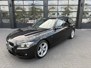 BMW 3-serie Touring 318i M Sport Led / Dakraam