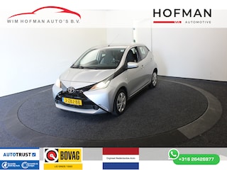 Toyota Aygo 1.0 VVT-i x-play Camera Cruisecontrol Dealer onderhouden