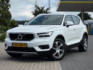 Volvo XC40 2.0 T4 Momentum