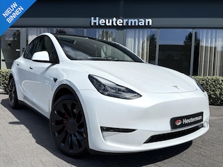 Tesla Model Y Performance AWD/ Panodak/ Autopilot