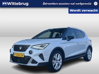 Seat Arona 1.0 TSI Xperience / Led / Navigatie / Climate control / Achteruitrij camera / Trekhaak / 17'' LMV
