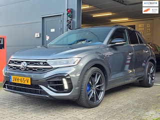 Volkswagen T-Roc 2.0 TSI 4Motion R / AKRAPOVIC !