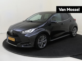 Toyota Yaris 1.5 Hybrid Executive | airco automatisch | Apple Carplay/Android | Autonomous Emergency Braking | bots herkenning en activatie | cruise control adaptief | lederen/stof bekleding | lichtmetalen velgen 17" | navigatiesysteem full map |