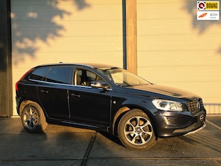 Volvo XC60 2.0 T5 Kinetic OCEAN RACE