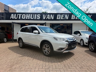 Mitsubishi Outlander 2.0 2WD Instyle|Navi|Cruise|Clima|Carplay|360 Camera|Trekh|Pdc|Lmv|Elek Pakket|Nw Apk