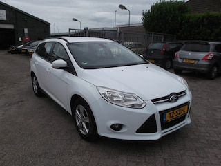 Ford Focus Wagon 1.0 EcoBoost Trend airco