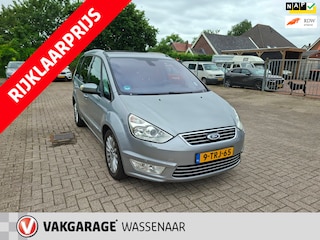 Ford Galaxy 1.6 SCTi Platinum 7pers pano trekh keyless navi