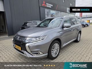 Mitsubishi Outlander 2.4 PHEV Instyle | Trekhaak | 360º Camera | Open dak |