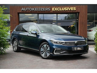 Volkswagen Passat 1.4 TSI PHEV GTE Pano