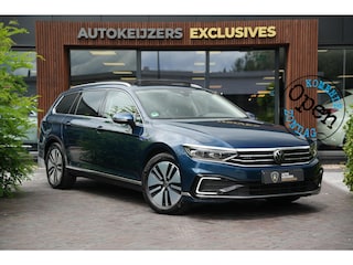 Volkswagen Passat 1.4 TSI PHEV GTE Pano