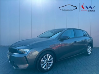 Opel Astra 1.2 Business Edition