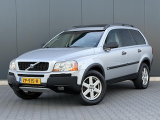 Volvo XC90 2.5T AWD Exclusive Schuifdak - Leder - Trekhaak - Youngtimer