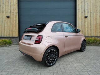 Fiat 500 Icon cabrio 42 kWh *CarPlay *Camera*17 inch velgen