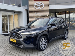Toyota Corolla Cross 2.0 HYBRID 184PK FIRST-EDITION BLIND-SPOT ELEK-ACHTERKLEP KEYLESS LM-VELGEN PARK-SENSOREN APPLE/ANDROID STOELVERW DRAADLOOS-LADEN AD-CRUISE BLUETOOOTH DAB+
