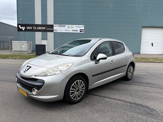 Peugeot 207 1.4 VTi X-line 100 PK.