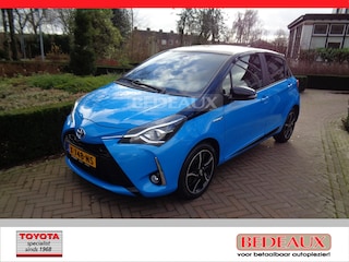 Toyota Yaris 1.5 Hybrid 100pk 5D CVT SkyBlue Edition, rijklaar met 12 mnd BOVAG garantie , bij Toyota specialist
