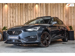 Cupra Leon 1.4 e-Hybrid VZ Performance *Pano*Camera*Keyless*Carplay*