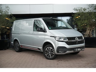 Volkswagen Transporter 2.0 TDI L1H1 4Motion Edition | Automaat | Trekhaak | Multifunctioneel Stuurwiel | Navigatie | Parkeerhulp Voor + Achter | Cruise Control | LED-Koplampen | LED-Achterlichten | Achteruitrijcamera | Airco | DAB+ | Apple/Android Carplay |