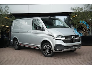 Volkswagen Transporter 2.0 TDI L1H1 4Motion Edition | Automaat | Trekhaak | Multifunctioneel Stuurwiel | Navigatie | Parkeerhulp Voor + Achter | Cruise Control | LED-Koplampen | LED-Achterlichten | Achteruitrijcamera | Airco | DAB+ | Apple/Android Carplay |