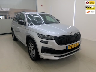 Skoda Kodiaq 1.5 TSI Sportline Business 7PERS+Comf/Functie-Pakket+Vitrual+Led+navi+camera+Flippers = SUPER PRIJS !!