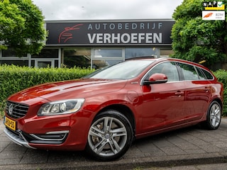 Volvo V60 2.4 D6 AWD Plug-In Hybrid Summum | FULL OPTION | PANO | HOUTINLEG | ADAPTIEF | PARKEER CAMERA | TREKHAAK | BLIS | DEALER