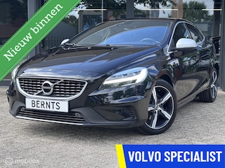 Volvo V40 2.0 T2 R-Design|Parkeercamera|PDC V+A|Stoelverwarming|Navi