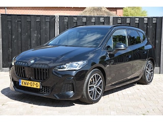BMW 2-serie Tourer 223i M Sport - Trekhaak - Massage 360 graden camera