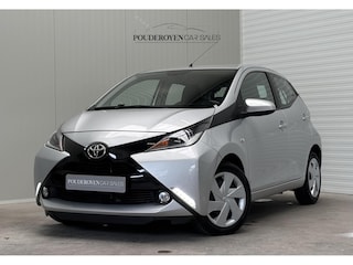 Toyota Aygo 1.0 VVT-i x-play / Automaat / Nieuwstaat! / Lage KM NAP / NL Auto / 2e Eig / 4 Seizoensbanden