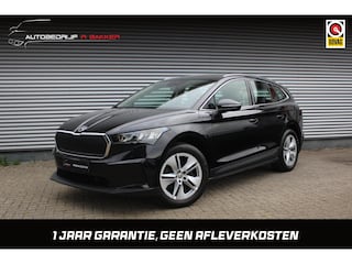 Skoda Enyaq iV 80 Loft // 99% SoH | Dealeronderhouden, 1e eigenaar | Warmtepomp | Camera | Sfeerverlichting | Adap. cruise control | Stoel- + stuurwielverwarming | CarPlay & Android Auto