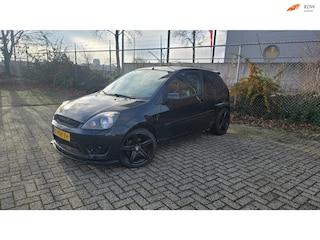 Ford Fiesta 2.0-16V ST