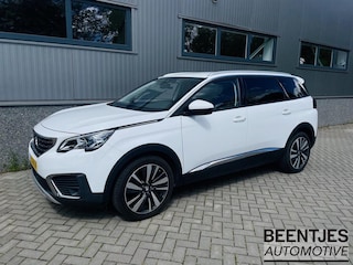 Peugeot 5008 1.2 PureTech Allure | nieuwe distributieriem | Trekhaak | 7-persoons | Muziek streamen