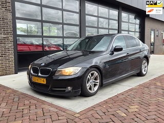 BMW 325i Executive | olielekkage | vering kapot