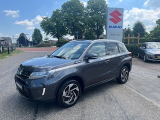 Suzuki Vitara 1.4 Boosterjet Smart Hybrid Style ACTIE ACTIE // € 1500 voorraad korting // Rijklaarprijs!