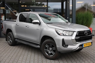Toyota Hilux 2.4 D-4D DUBBEL CABIN PROFESSIONAL A/T 2 ZITS 4WD VAN